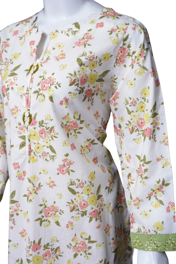 Spring Blossom Kurta Set - Image 3